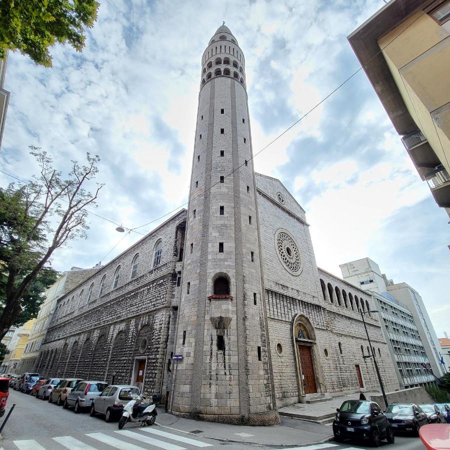 B&B Excelsior Trieste Exteriör bild