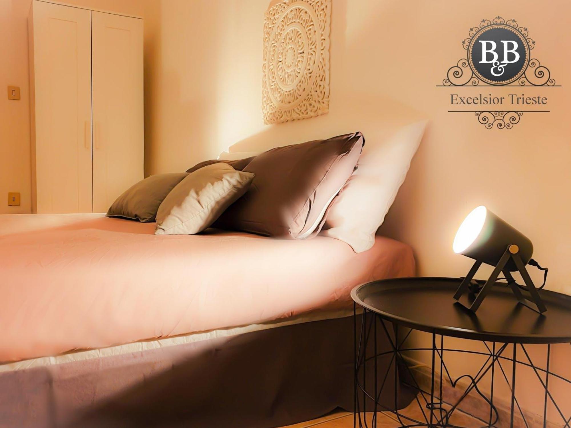 B&B Excelsior Trieste Exteriör bild